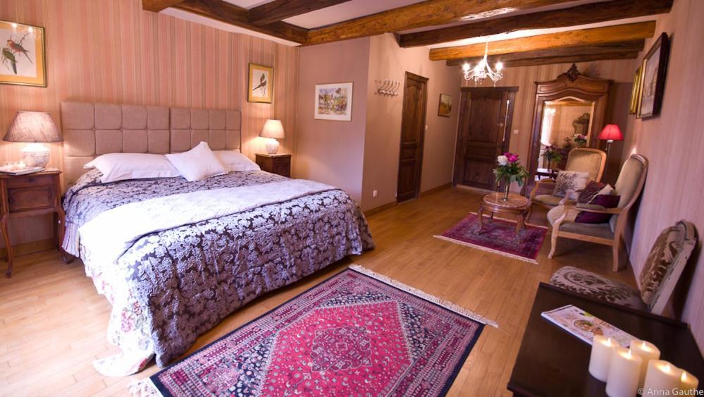 Le Cheval Blanc Bed and Breakfast Saint-Antonin Εξωτερικό φωτογραφία
